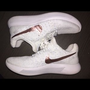 Women’s Nike lunar epic flynit low 2.